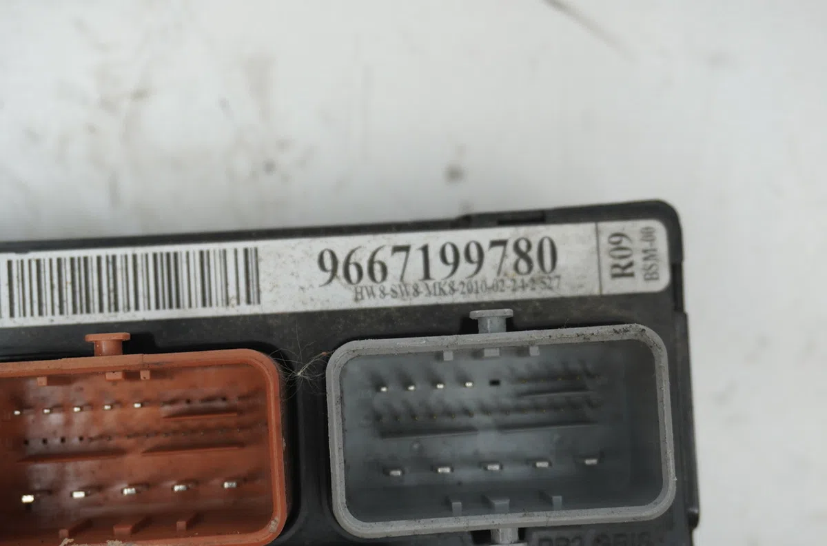 Bsm (boitier servitude moteur) Citroen C3 PICASSO (SH_) 1.6 hdi (2009) 5 portes occasion — photo 3