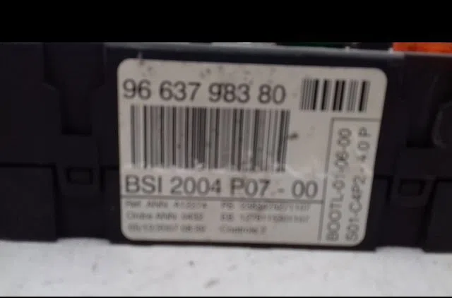 Bsm (boitier servitude moteur) Citroen C3 Pluriel (HB_) 1.4 hdi (2004) 2 portes occasion — photo 3