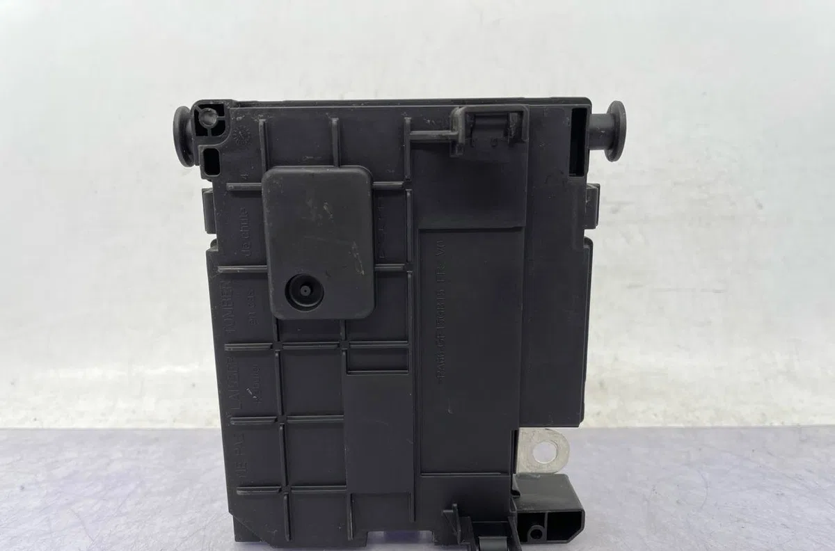 Bsm (boitier servitude moteur) CITROEN C4 PICASSO 2 PHASE 2 occasion — photo 2