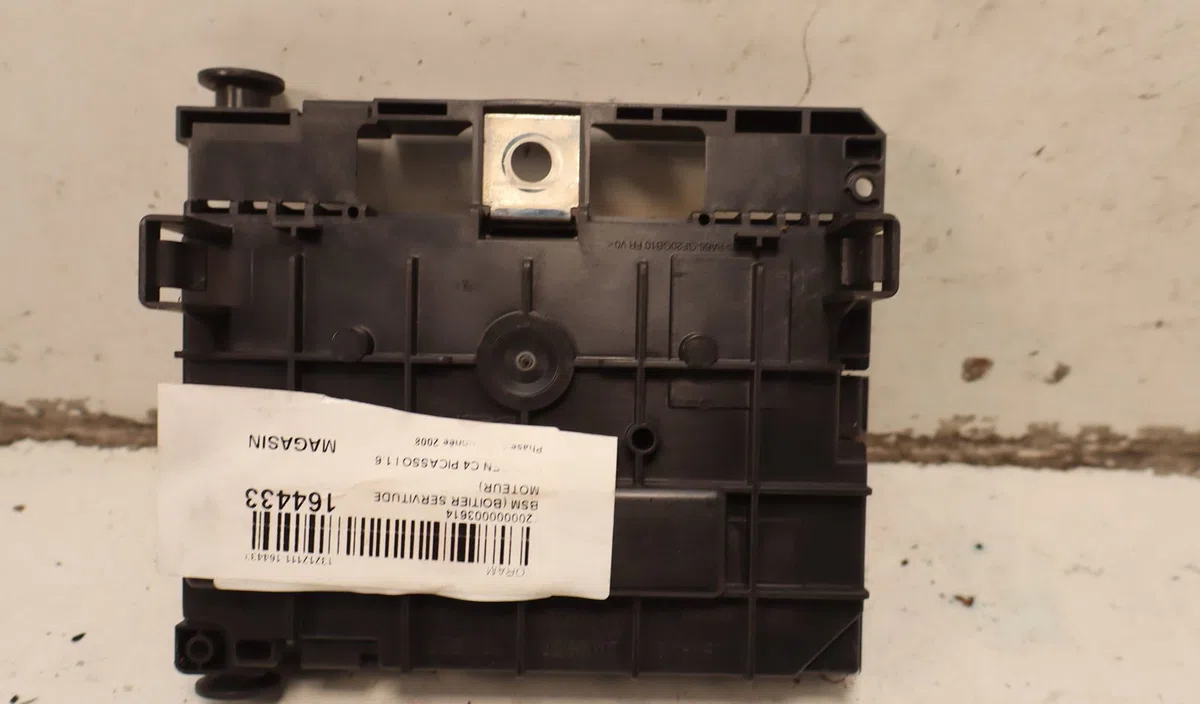 Bsm (boitier servitude moteur) Citroën C4 PICASSO I Monospace (UD_) 1.6 hdi (2007-2013) 5 portes occasion — photo 3