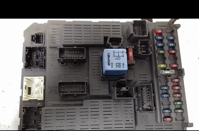 Bsm (boitier servitude moteur) Citroen C5 I (DC_) 2.0 hdi (dcrhzb, dcrhze) (2001-2004) 5 portes occasion