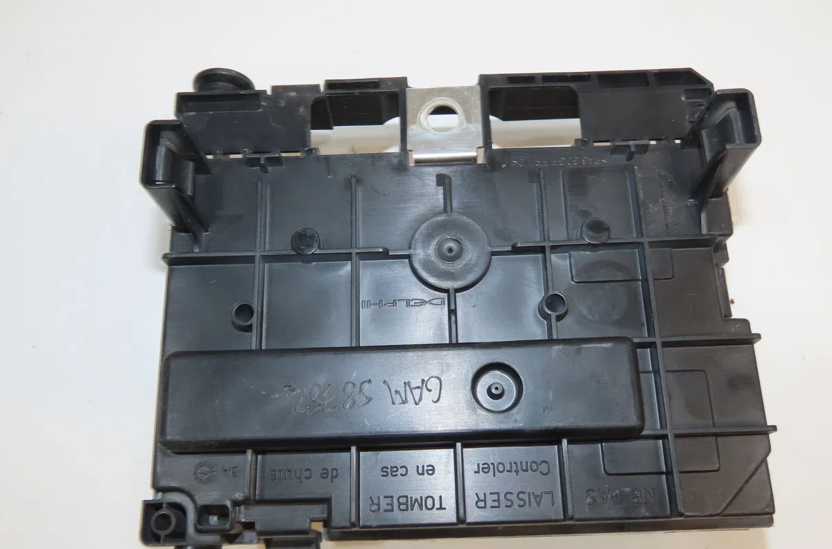 Bsm (boitier servitude moteur) Citroen C5 III (RD_) 1.6 thp 155 (2009) occasion — photo 3