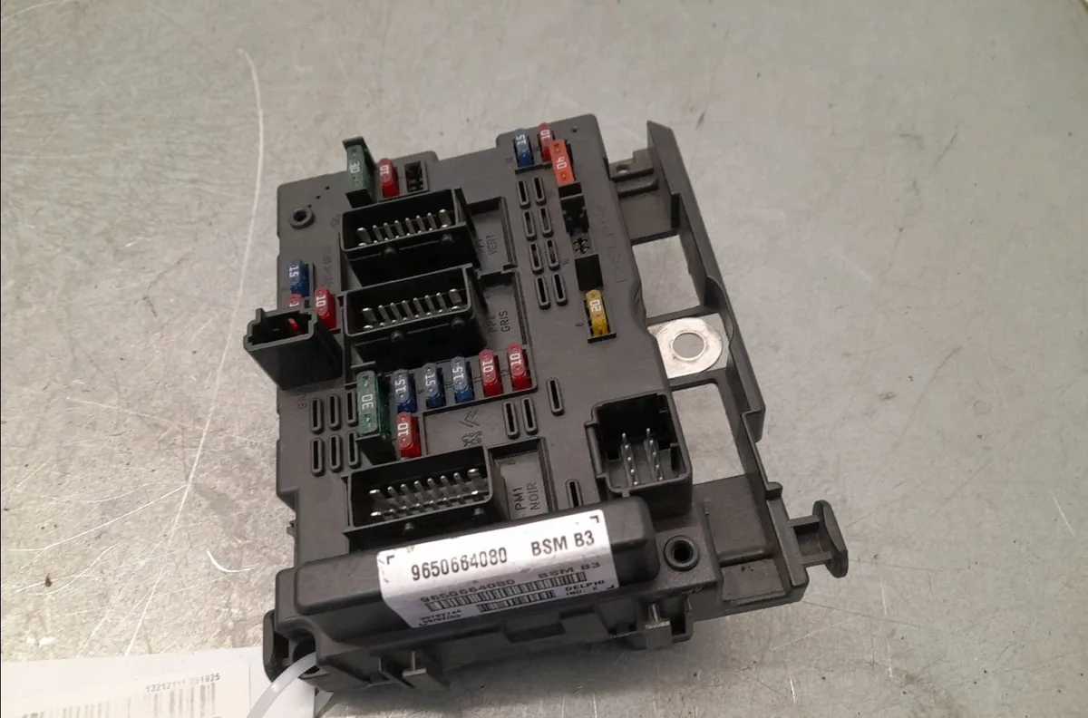 Bsm (boitier servitude moteur) Citroën XSARA (N1) 1.6 16v (2000-2005) 5 portes occasion