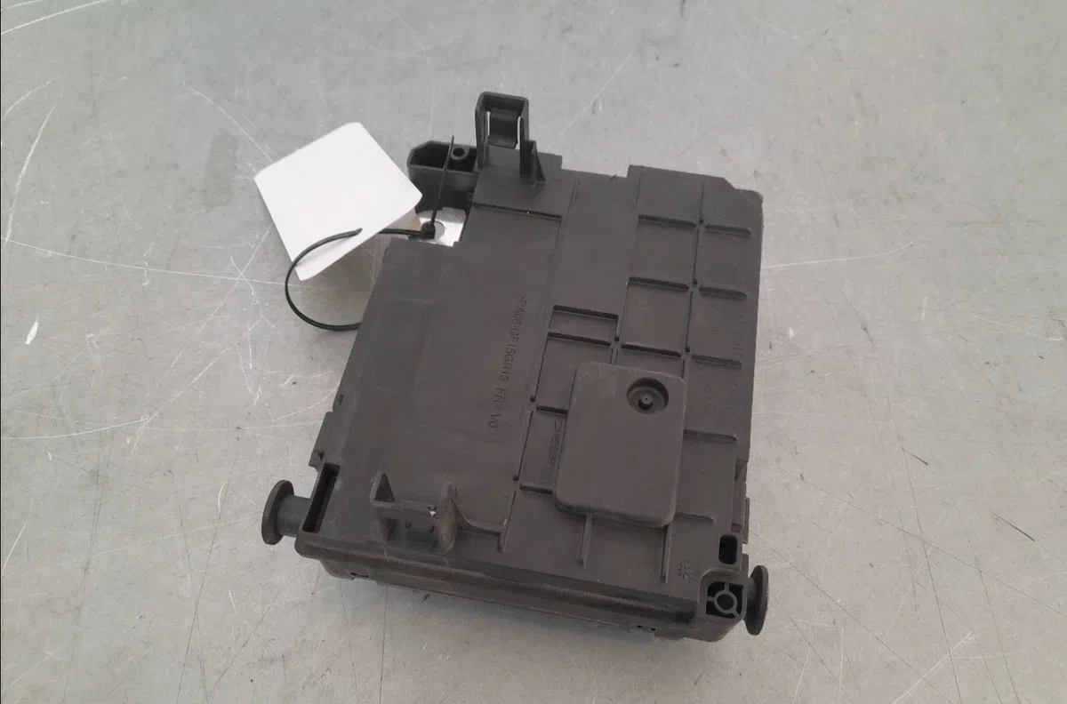 Bsm (boitier servitude moteur) Ds DS 5 (KF_) 1.6 thp 165 (kf5gzt) (2015-2018) occasion — photo 3