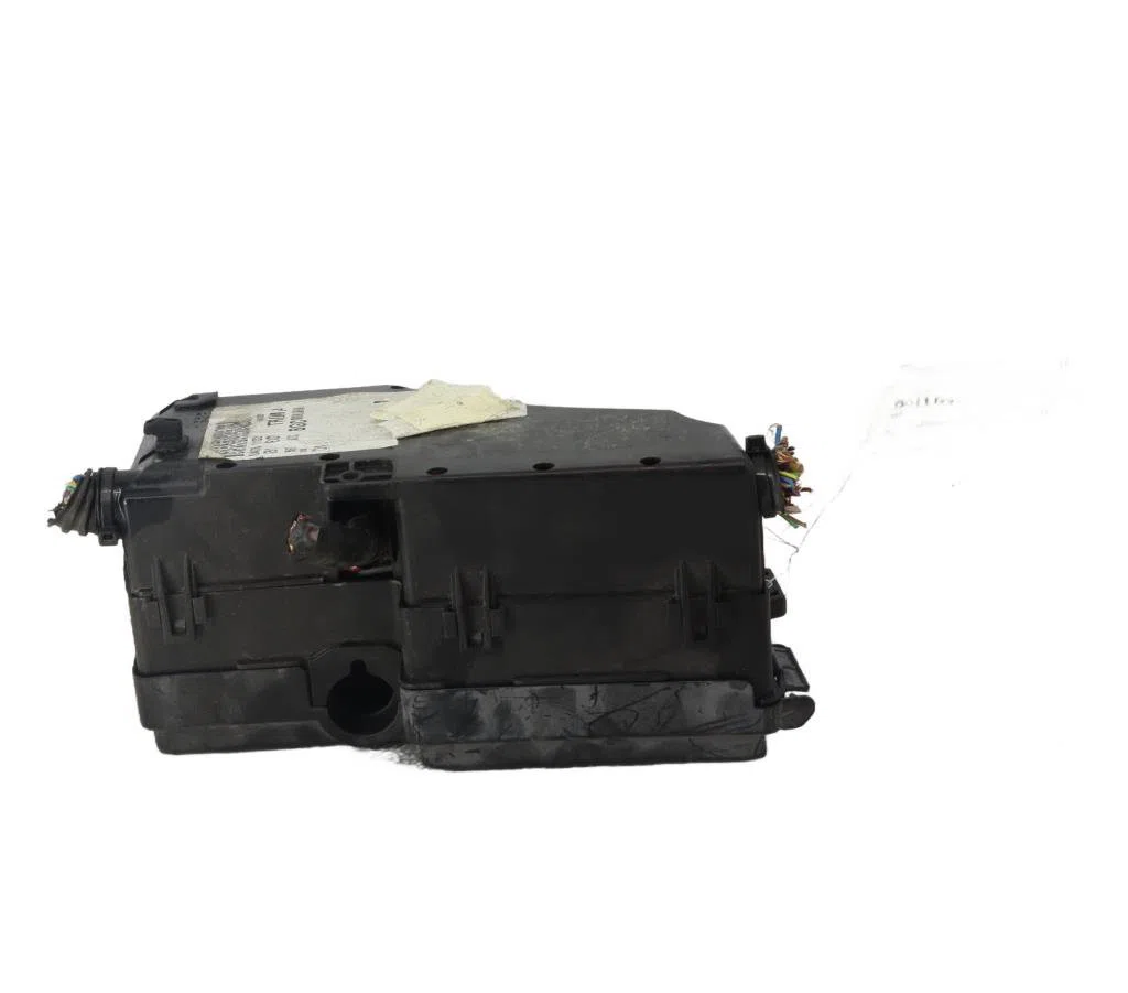 Bsm (boitier servitude moteur) Ford FOCUS III 2.0 tdci (2010-2014) occasion — photo 2