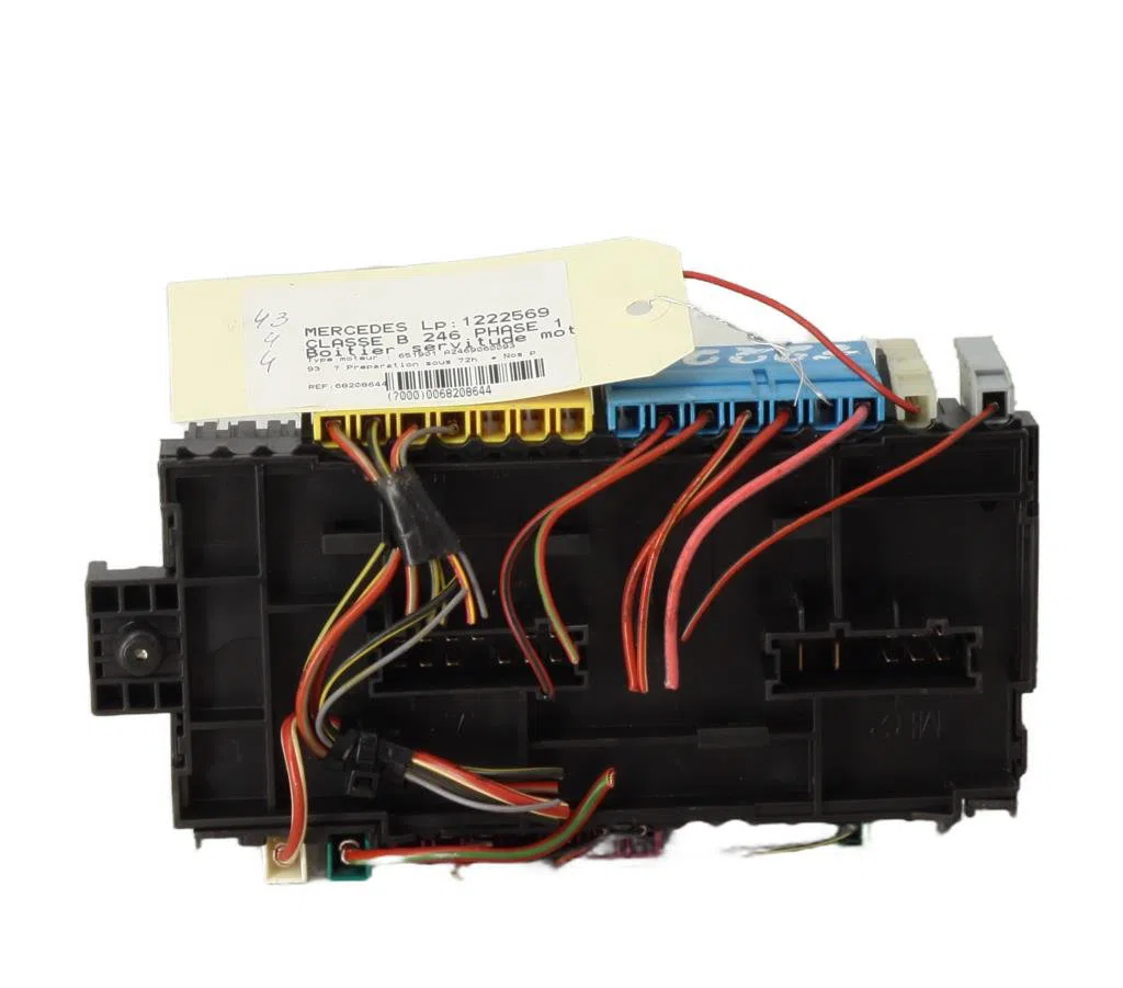 Bsm (boitier servitude moteur) Mercedes-benz CLASSE B Sports Tourer (W246, W242) B 180 cdi (246.200) (2011-2014) occasio