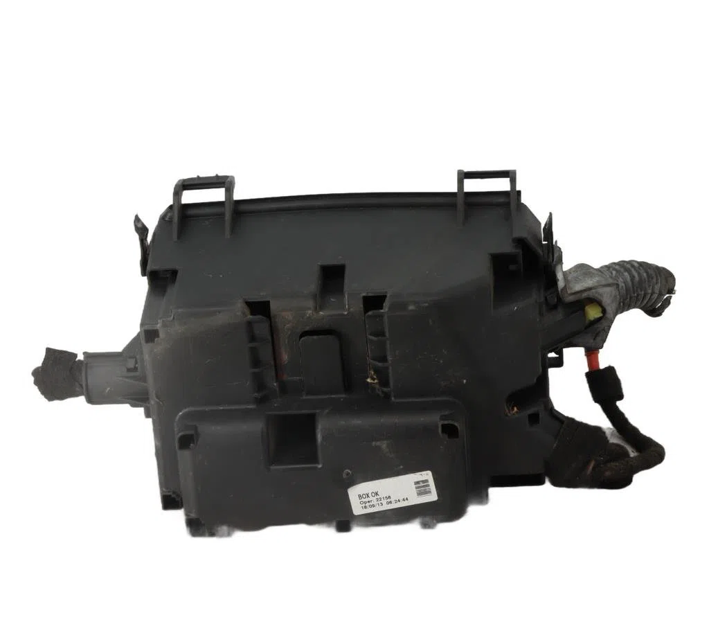 Bsm (boitier servitude moteur) Opel CORSA D (S07) 1.4 (l08, l68) (2006-2014) 3 portes occasion — photo 4