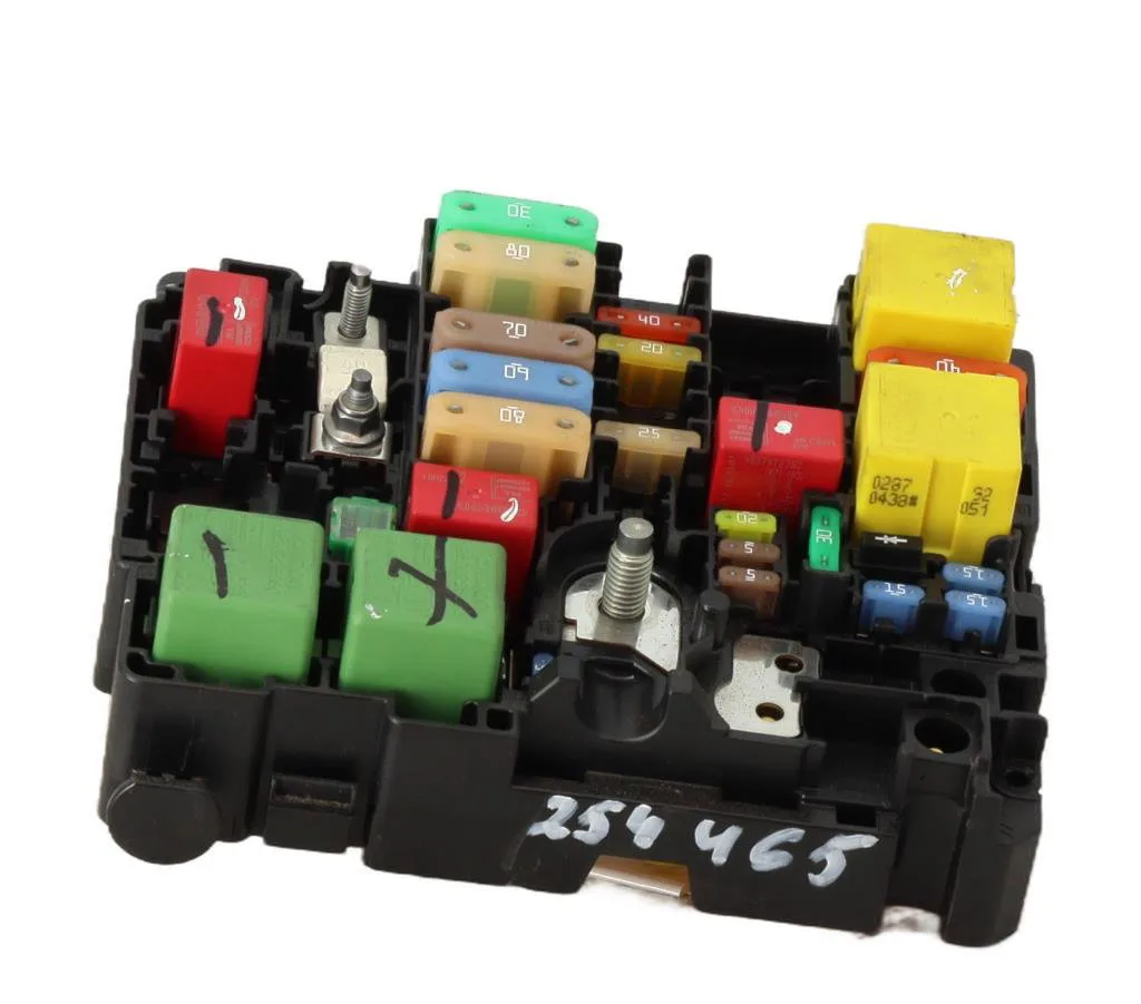 Bsm (boitier servitude moteur) Peugeot 2008 I (CU_) 1.2 thp 110 - puretech 110 (2015) 5 portes occasion