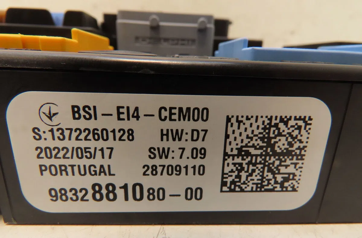 Bsm (boitier servitude moteur) Peugeot 2008 II (UD_, US_, UY_, UK_) 1.5 bluehdi 130 (2019) occasion — photo 4