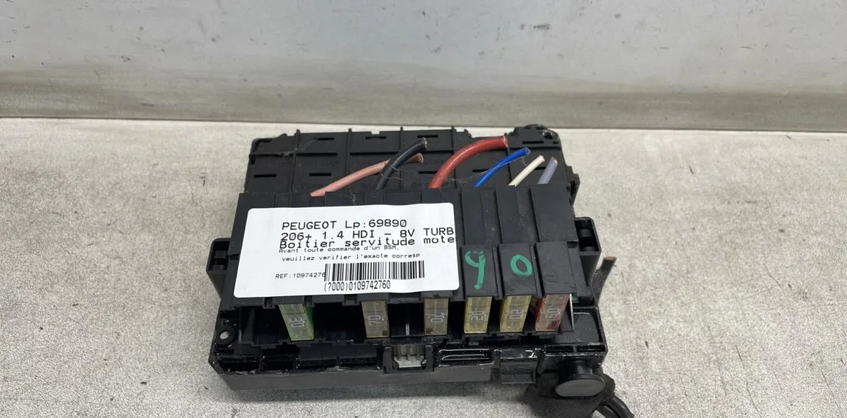 Bsm (boitier servitude moteur) Peugeot 206 (2L_, 2M_) 1.4 hdi eco 70 (2009-2013) 5 portes occasion — photo 2