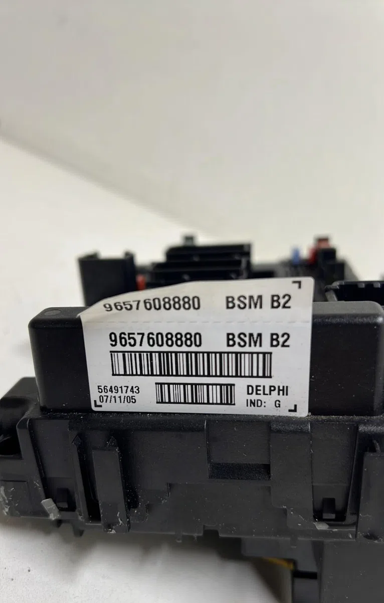 Bsm (boitier servitude moteur) Peugeot 206 3-5 portes (2A-C) 1.4 hdi eco 70 (2001-2009) 5 portes occasion — photo 4