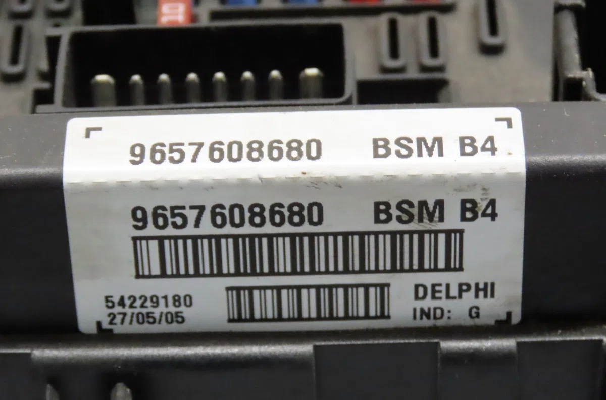 Bsm (boitier servitude moteur) Peugeot 206 3-5 portes (2A-C) 1.6 hdi 110 (2004-2007) occasion