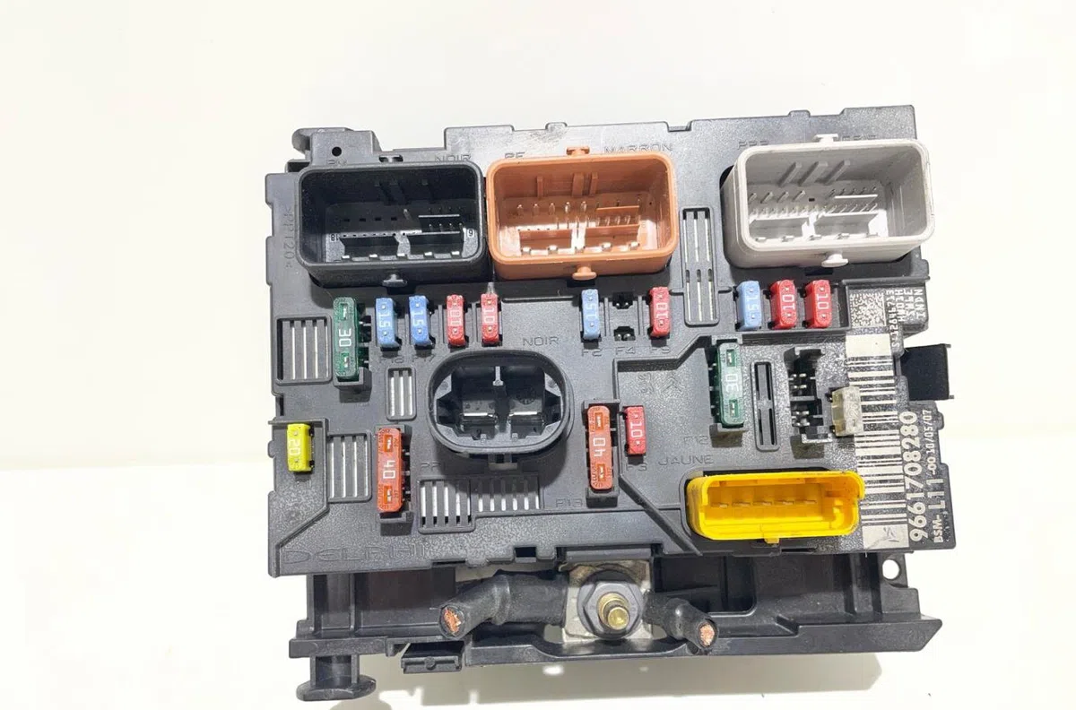 Bsm (boitier servitude moteur) Peugeot 207-207 (WA_, WC_) 1.6 hdi (2006-2013) 5 portes occasion — photo 2