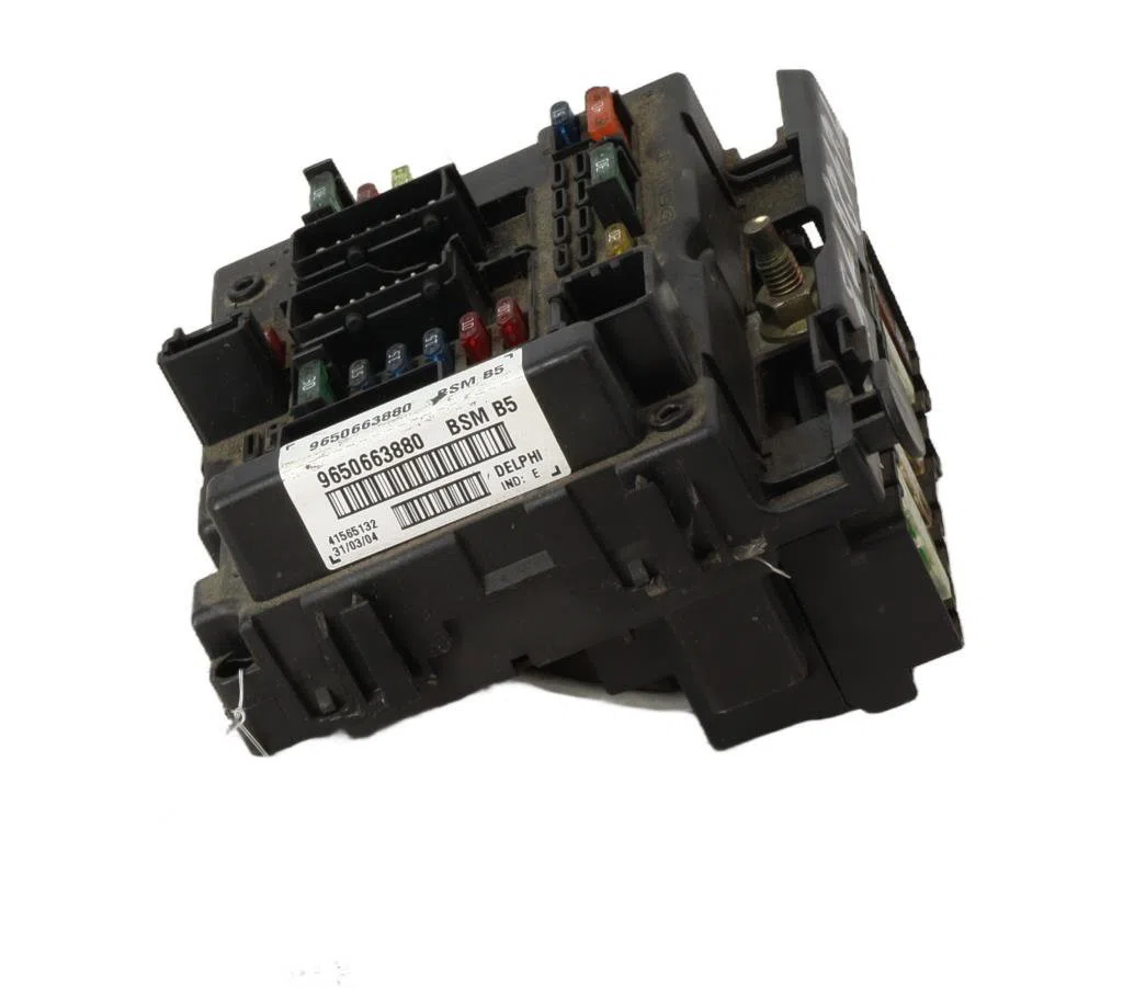 Bsm (boitier servitude moteur) Peugeot 307 (3A-C) 1.6 hdi (2005-2009) 5 portes occasion — photo 3