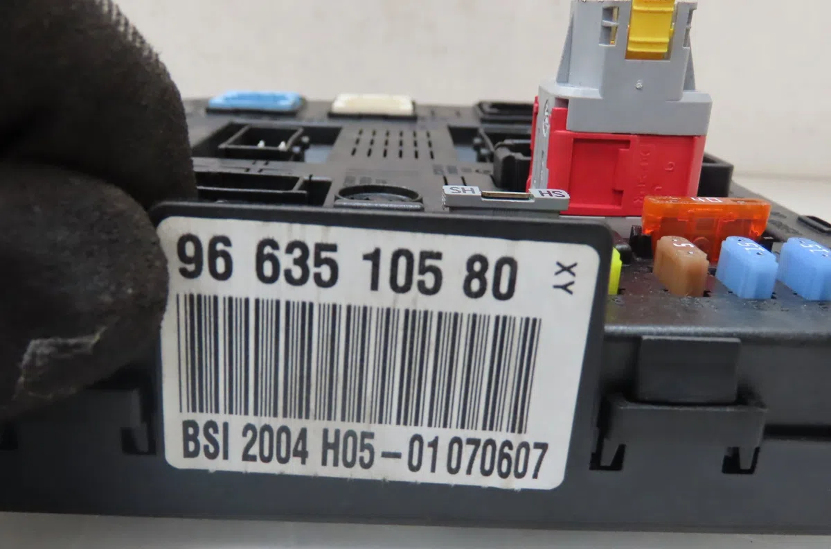 Bsm (boitier servitude moteur) Peugeot 307 (3A-C) 1.6 hdi (2005-2009) 5 portes occasion — photo 4