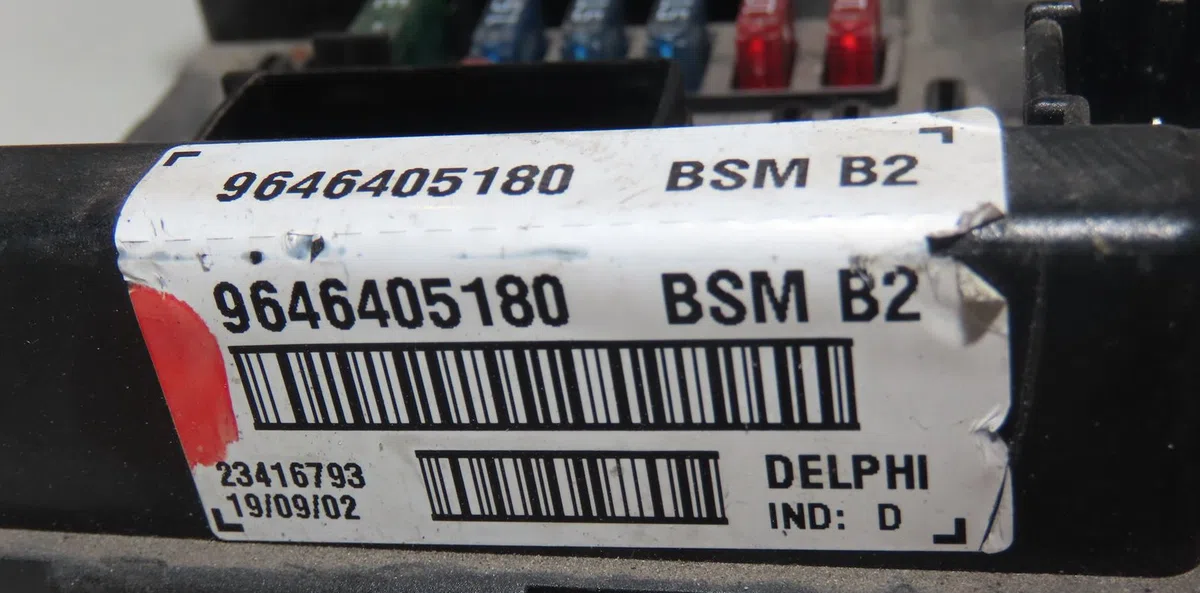 Bsm (boitier servitude moteur) Peugeot 307 (3A-C) 2.0 hdi 110 (2000-2007) occasion — photo 4