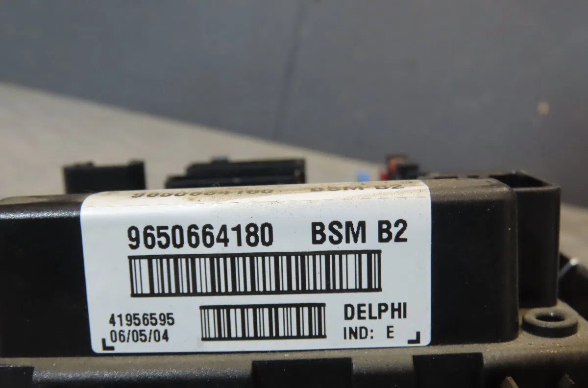 Bsm (boitier servitude moteur) PEUGEOT 307 SW occasion