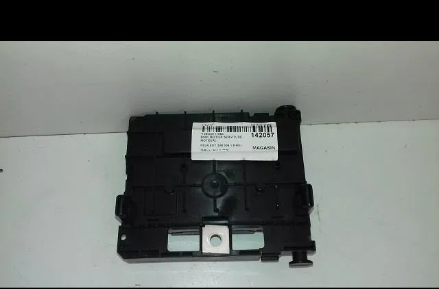 Bsm (boitier servitude moteur) Peugeot 308 I (4A_, 4C_) 1.6 hdi (2007-2014) 5 portes occasion — photo 2
