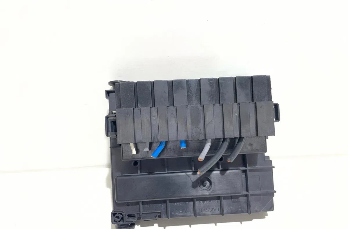 Bsm (boitier servitude moteur) Peugeot 407 SW (6E_) 2.0 hdi 135 (2004-2010) occasion