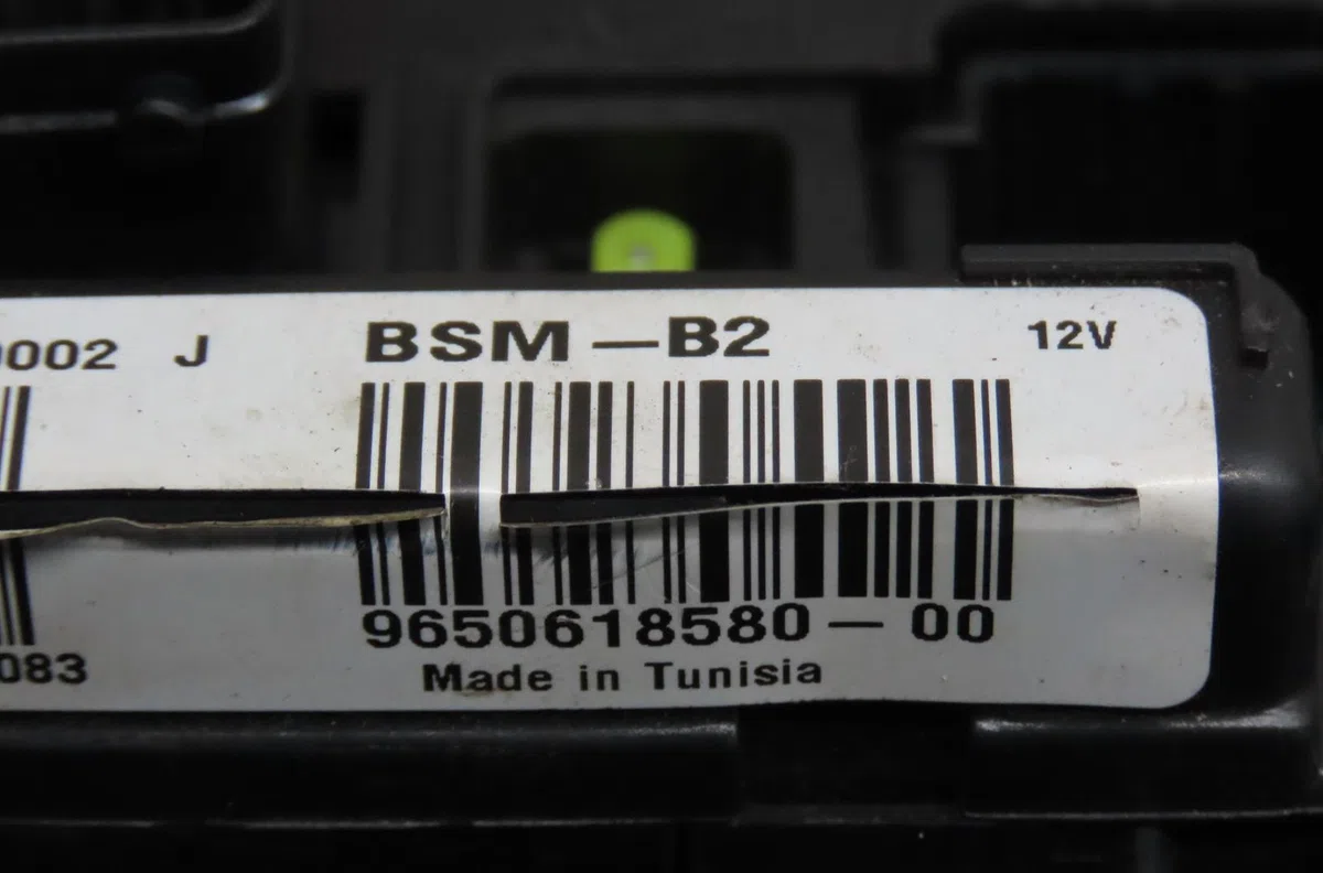 Bsm (boitier servitude moteur) Peugeot PARTNER Camionnette-Monospace (5_, G_) 1.9 d (1996-2002) 3 portes occasion — photo 4