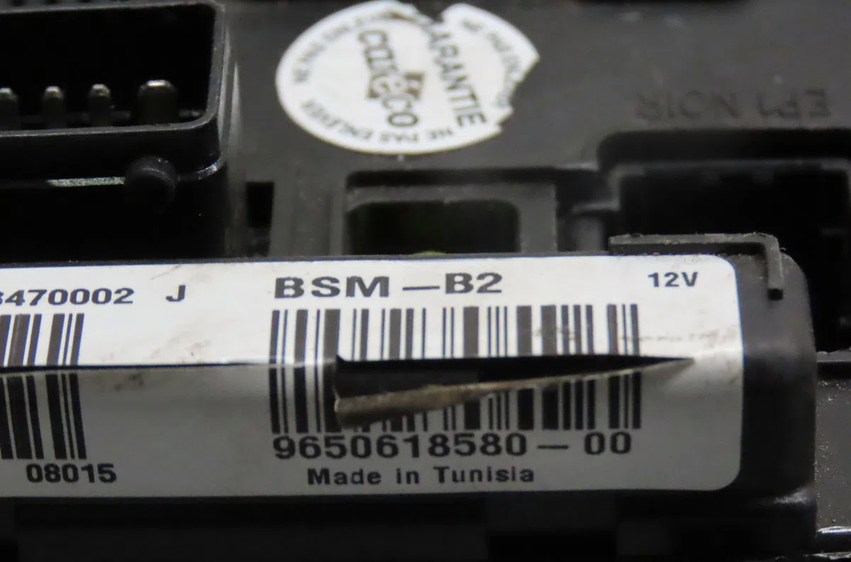 Bsm (boitier servitude moteur) Peugeot PARTNER Monospace (5_, G_) 1.6 hdi 75 (2005-2008) 4 portes occasion — photo 4