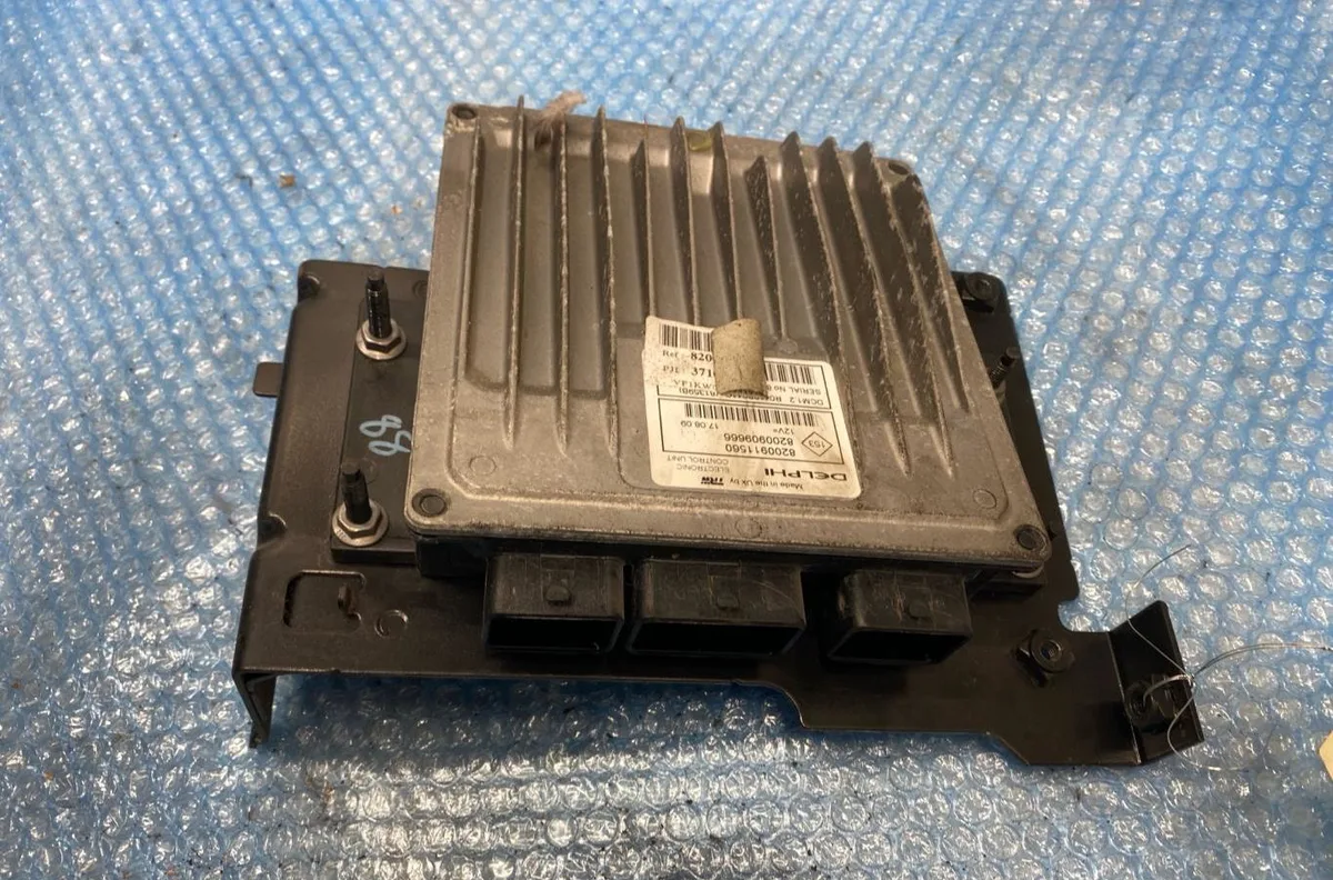Bsm (boitier servitude moteur) Renault KANGOO - GRAND KANGOO II (KW0-1_) 1.5 dci 85 (kw0k, kw0l, kw0b) (2008) 4 portes occasion