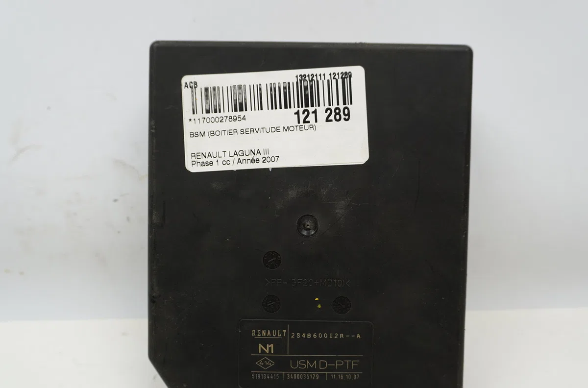 Bsm (boitier servitude moteur) Renault LAGUNA III (BT0-1) 2.0 dci (bt01, bt08, bt09, bt0e, bt0k, bt12, bt1c, bt1d,... (2007-2015) 5 portes occasion — photo 4