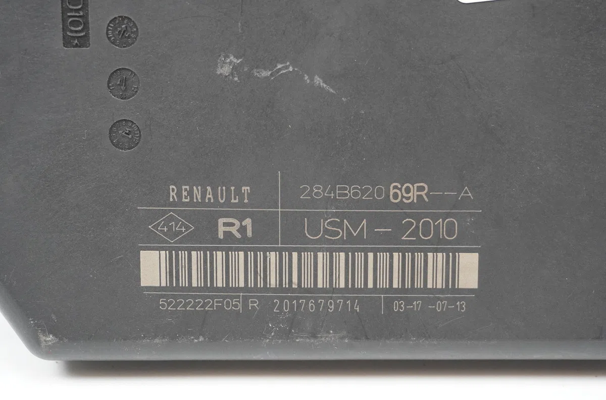 Bsm (boitier servitude moteur) Renault SCÉNIC III (JZ0-1_) 1.5 dci (2009) 5 portes occasion — photo 4