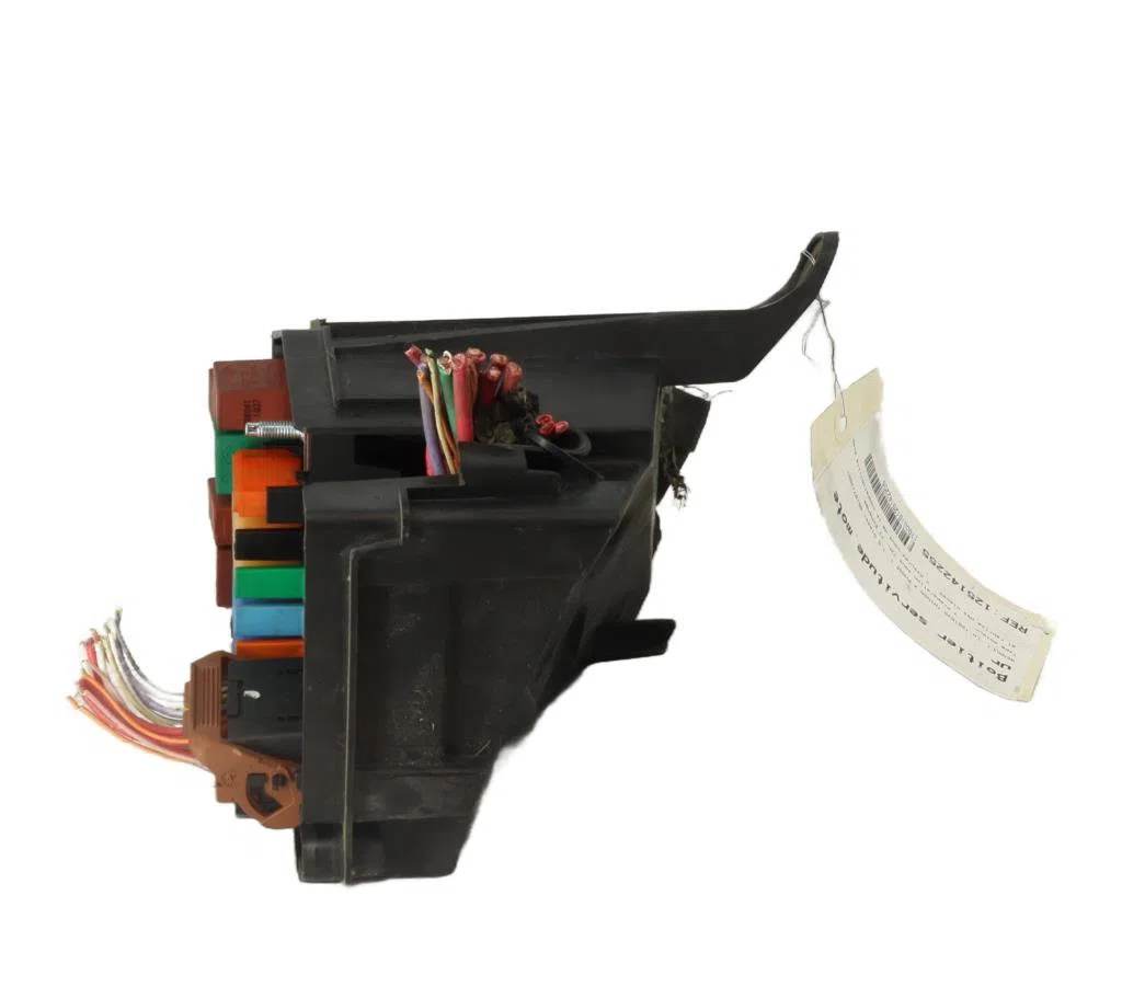 Bsm (boitier servitude moteur) Renault TWINGO II (CN0_) 1.5 dci (cn0e) (2007-2014) 3 portes occasion — photo 2