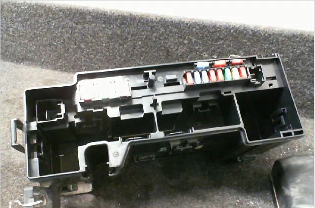 Bsm (boitier servitude moteur) Toyota AYGO (_B1_) 1.0 (kgb10_) (2005-2014) 5 portes occasion