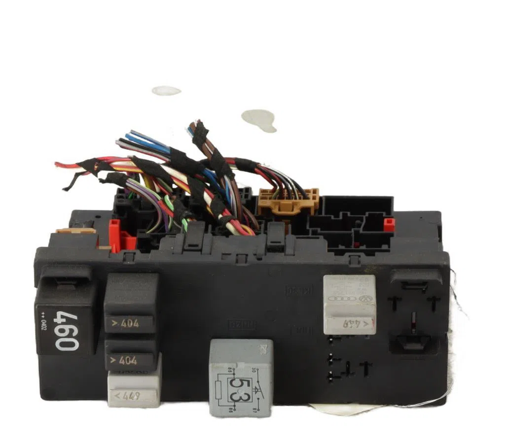 Bsm (boitier servitude moteur) Volkswagen TOURAN (1T1, 1T2) 2.0 tdi 16v (2003-2010) 5 portes occasion — photo 4