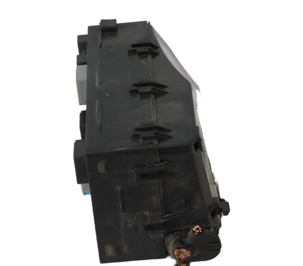 Bsm (boitier servitude moteur) Volvo V40 3-5 portes (525) D3 (2012-2015) occasion — photo 2