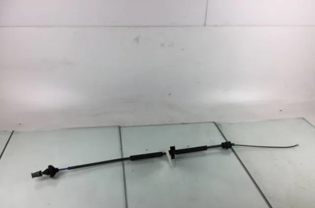 Cable embrayage Renault TWINGO II (CN0_) 1.2 16v (cn04, cn0a, cn0b) (2007-2014) 3 portes occasion