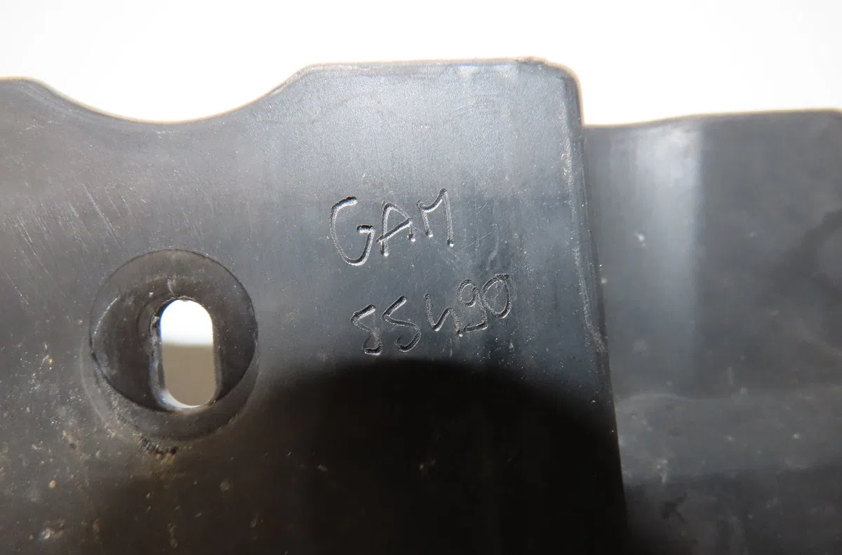 Calandre Audi A3 (8P1) 1.9 tdi (2003-2010) 3 portes occasion — photo 4