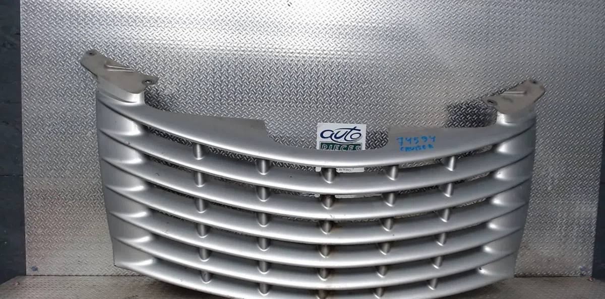 Calandre CHRYSLER PT CRUISER  PT CRUISER PHASE 1 BREAK occasion — photo 3