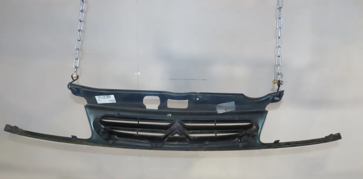 Calandre Citroën SAXO (S0, S1) 1.1 x, sx (1996-2003) 5 portes occasion — photo 2