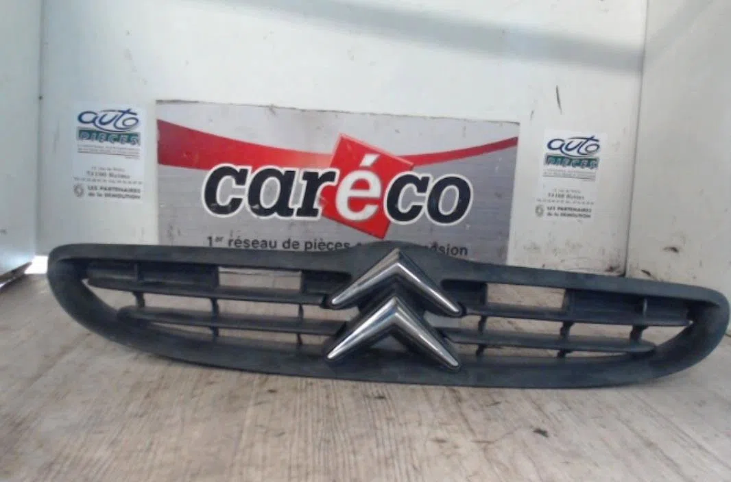 Calandre Citroen SAXO (S0, S1) 1.5 d (1996-2001) 5 portes occasion — photo 3