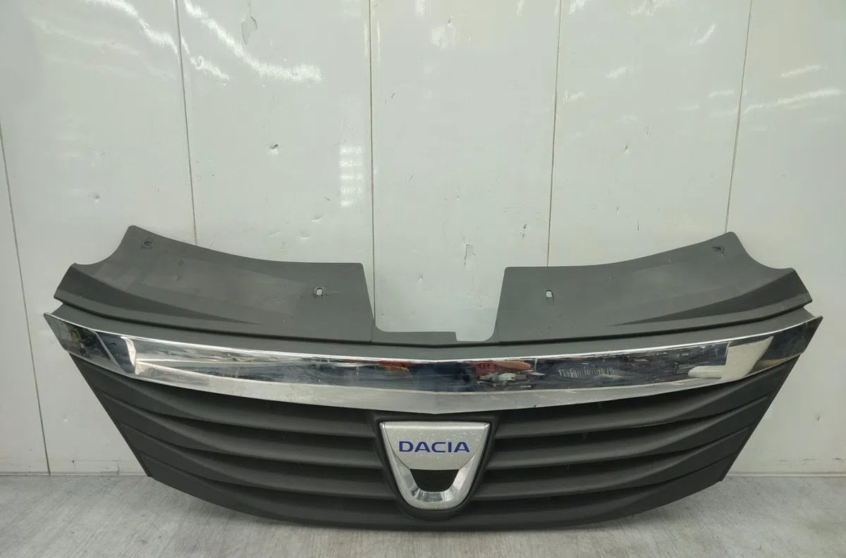 Calandre DACIA LOGAN 1 PHASE 2 occasion — photo 2