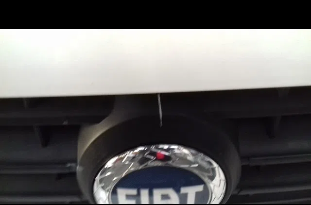Calandre Fiat DOBLO Camionnette-Monospace (223_) 1.3 d multijet (2005-2010) occasion — photo 2