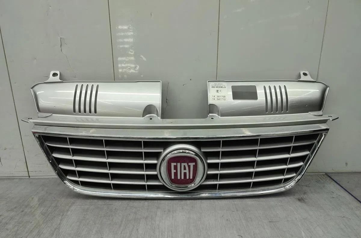 Calandre FIAT IDEA PHASE 2 occasion — photo 2