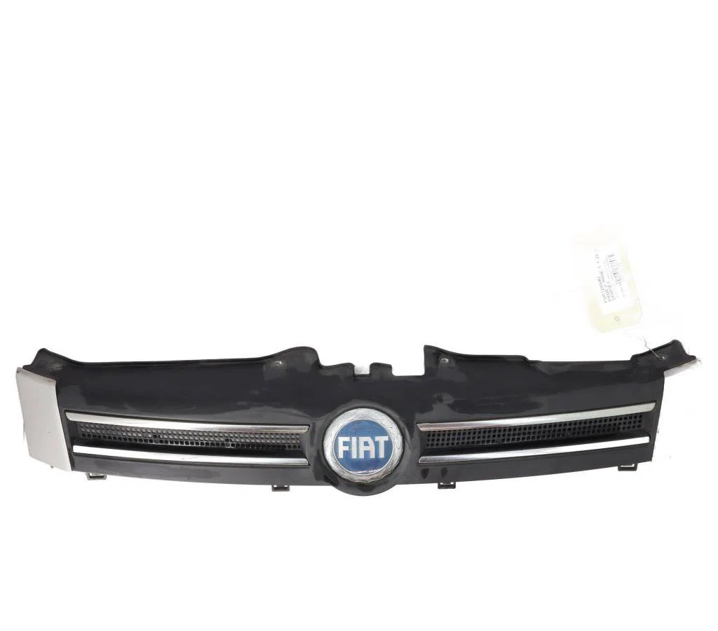 Calandre Fiat PANDA (169_) 1.2 (169.axb11, 169.axb1a) (2003) 5 portes occasion — photo 3