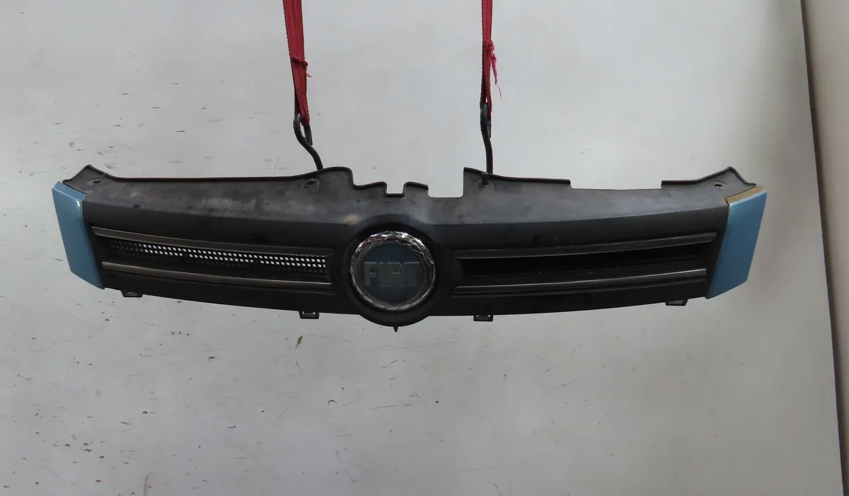 Calandre FIAT PANDA 2004 occasion