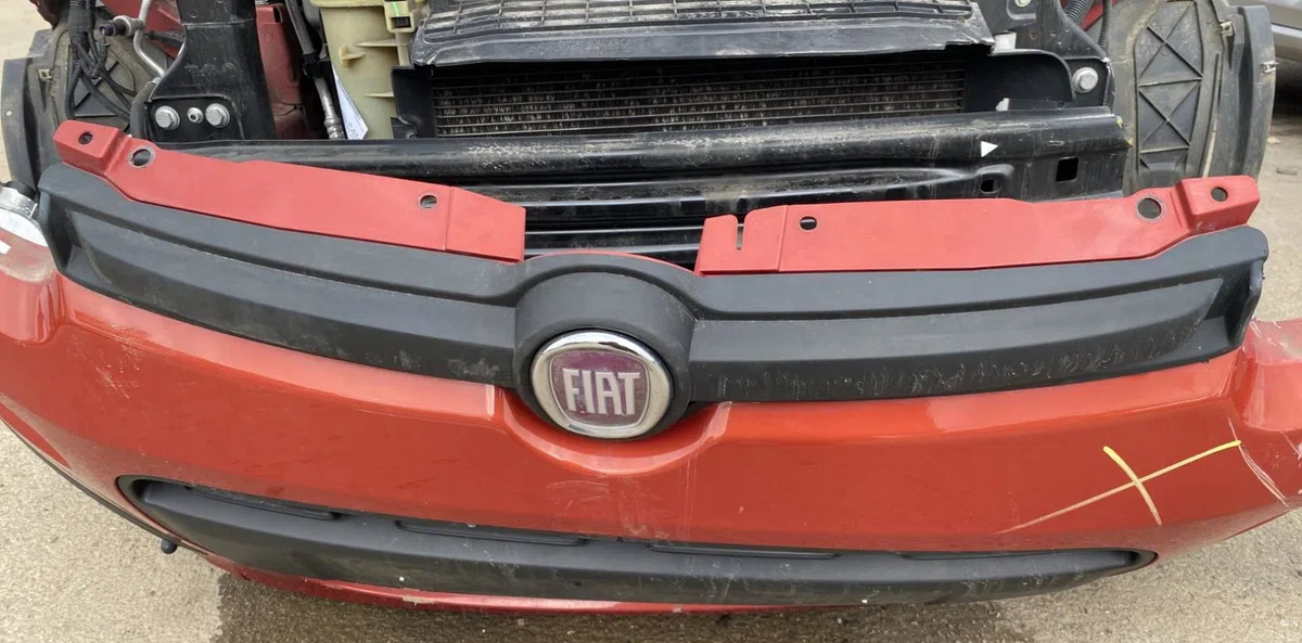 Calandre FIAT PANDA 3 PHASE 1 occasion — photo 2