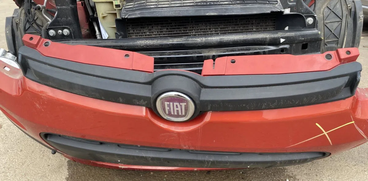 Calandre FIAT PANDA 3 PHASE 1 occasion — photo 4