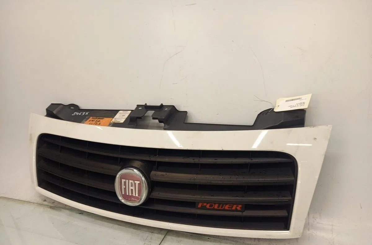 Calandre FIAT SCUDO 2 occasion — photo 4