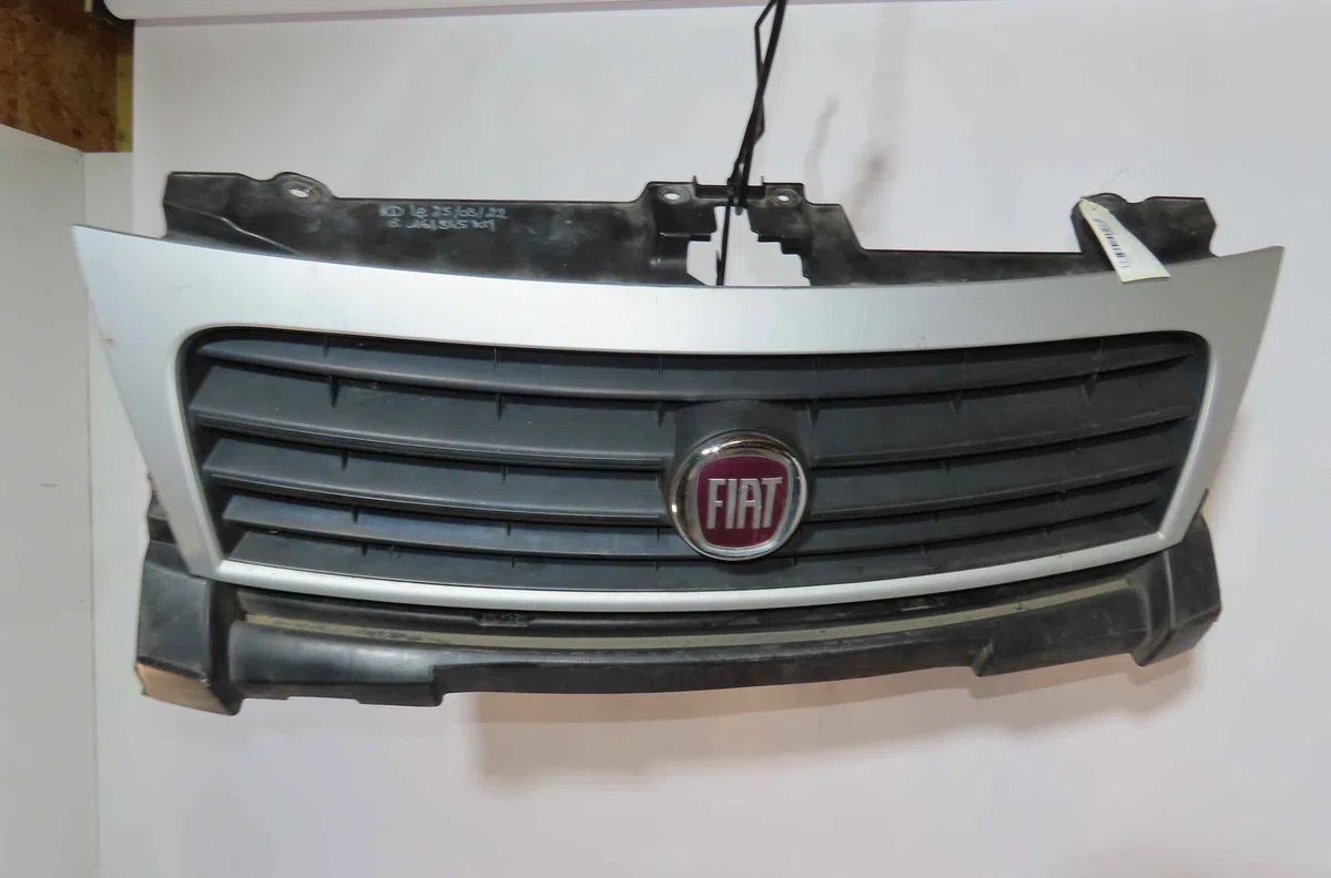 Calandre FIAT SCUDO II occasion — photo 2