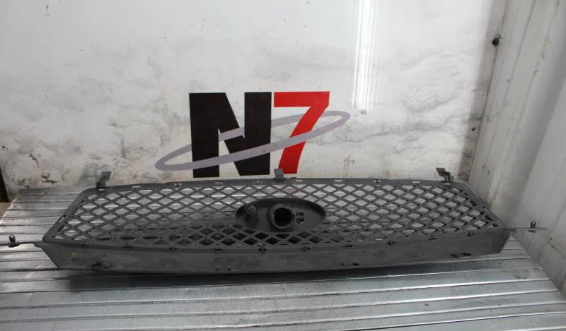 Calandre FORD C-MAX 1 PHASE 1 occasion — photo 2