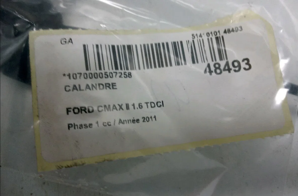 Calandre Ford C-MAX II (DXA-CB7, DXA-CEU) 1.6 tdci (2010-2019) 5 portes occasion — photo 2