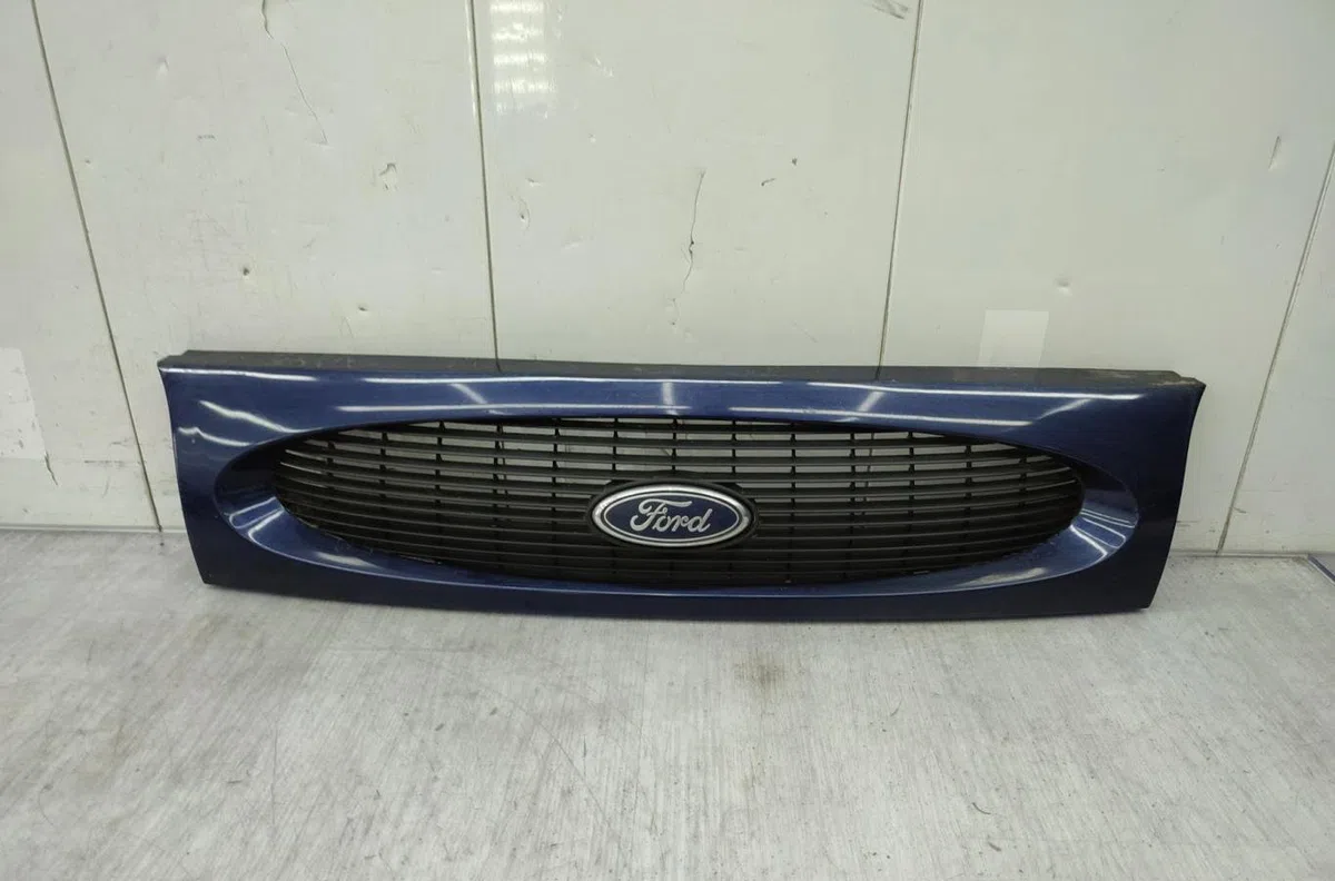 Calandre FORD FIESTA 4 PHASE 1 occasion
