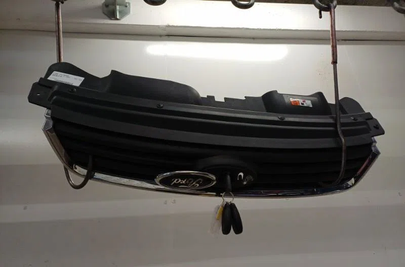 Calandre FORD KUGA 1 occasion